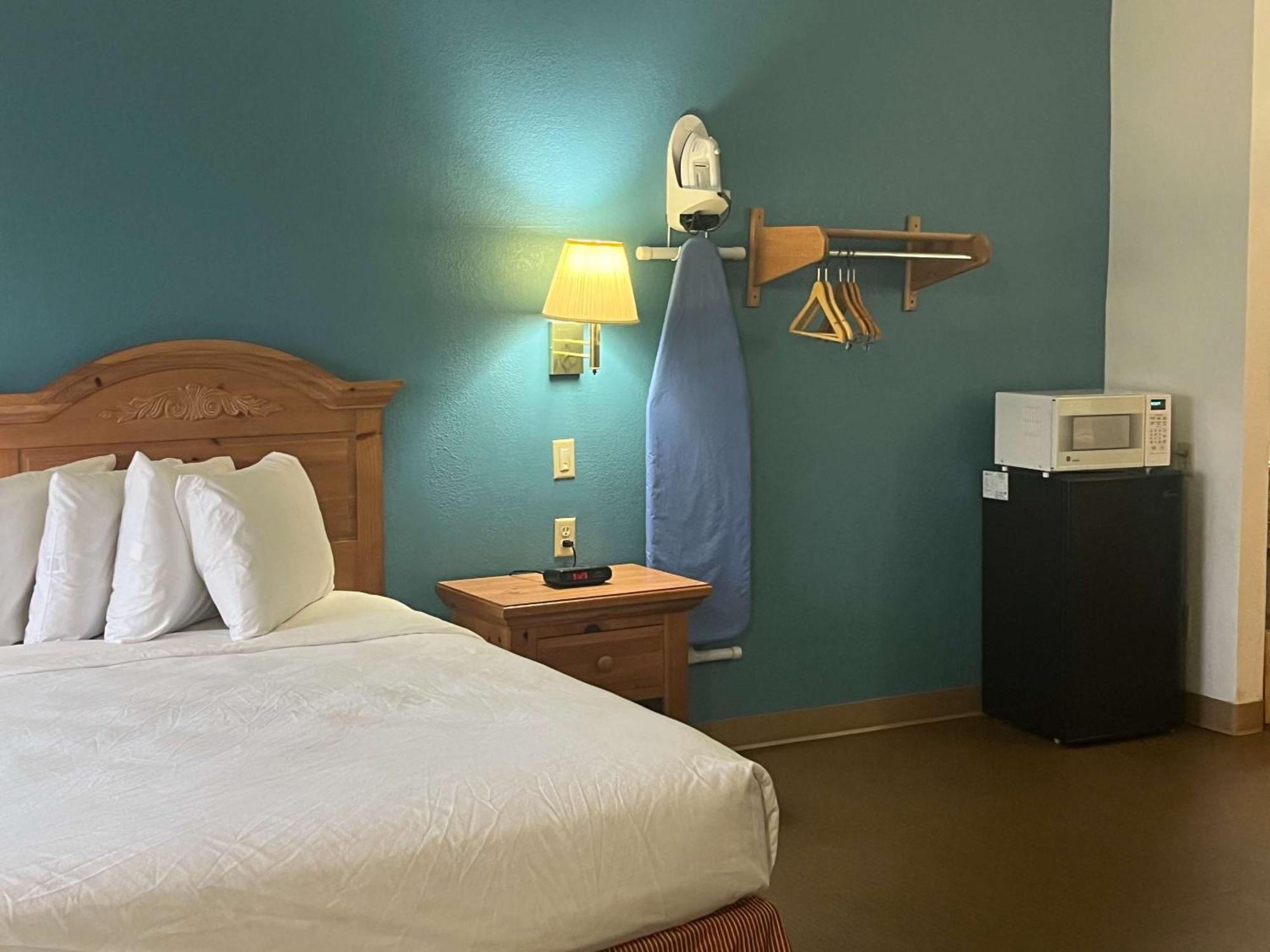 Motel 6 Portland, In מראה חיצוני תמונה