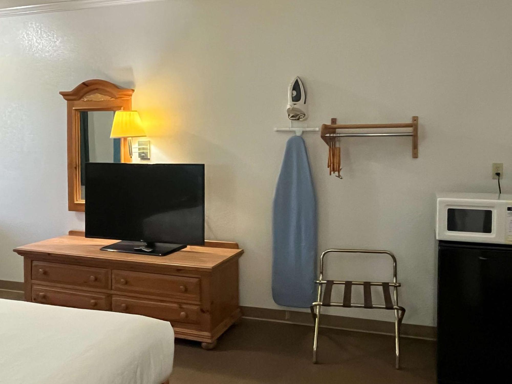 Motel 6 Portland, In מראה חיצוני תמונה
