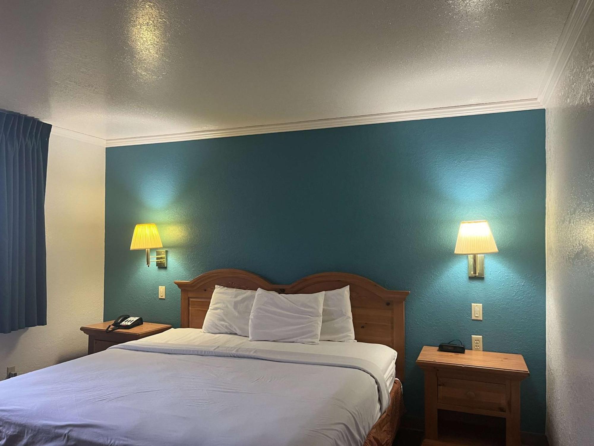 Motel 6 Portland, In מראה חיצוני תמונה