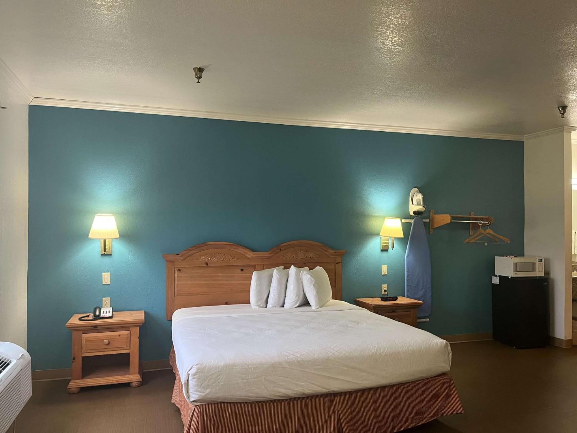 Motel 6 Portland, In מראה חיצוני תמונה